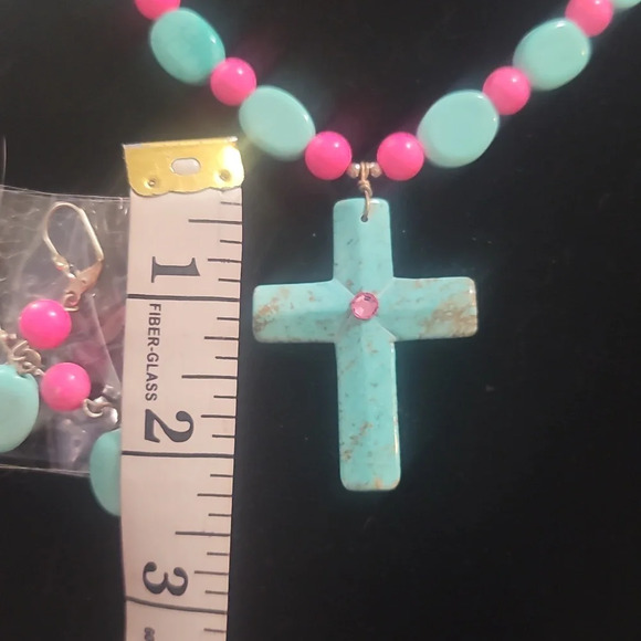 Faux turquoise white pink blue beaded cross necklace & earrings set - Picture 4 of 4